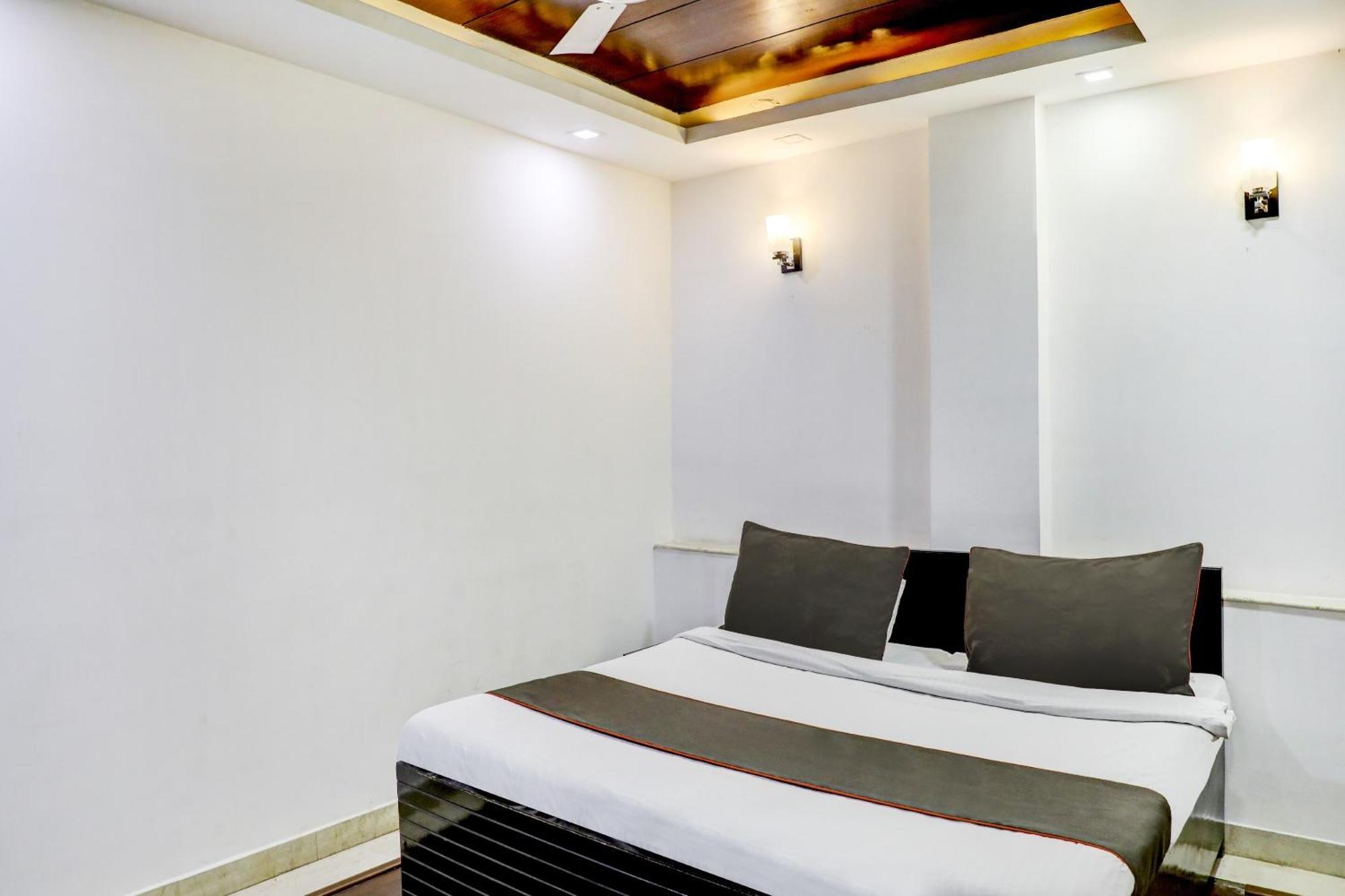 Collection O R S Villa Near Lotus Temple New Delhi Bagian luar foto